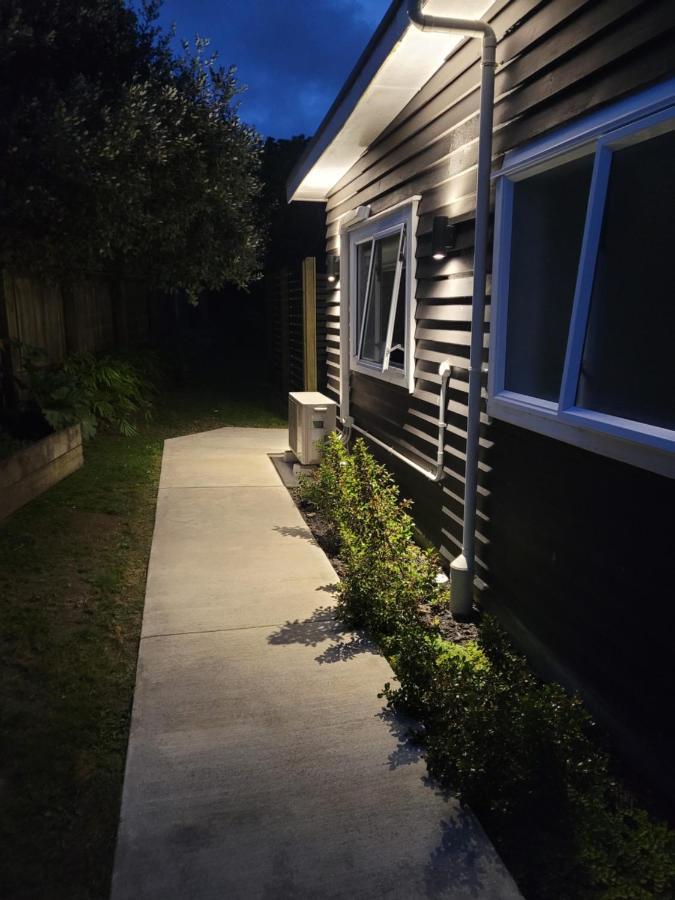 Sleepout Hideaway Lägenhet Rotorua Exteriör bild